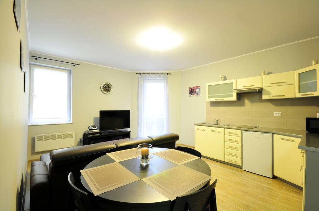 Apartament Gryfa Pomorskiego Miedzyzdrojeアパートメント エクステリア 写真